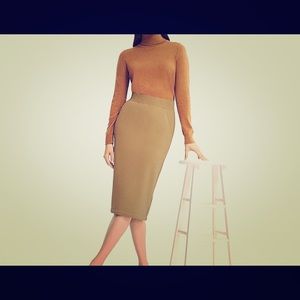 Straight skirt, cozy, comfortable and chic!